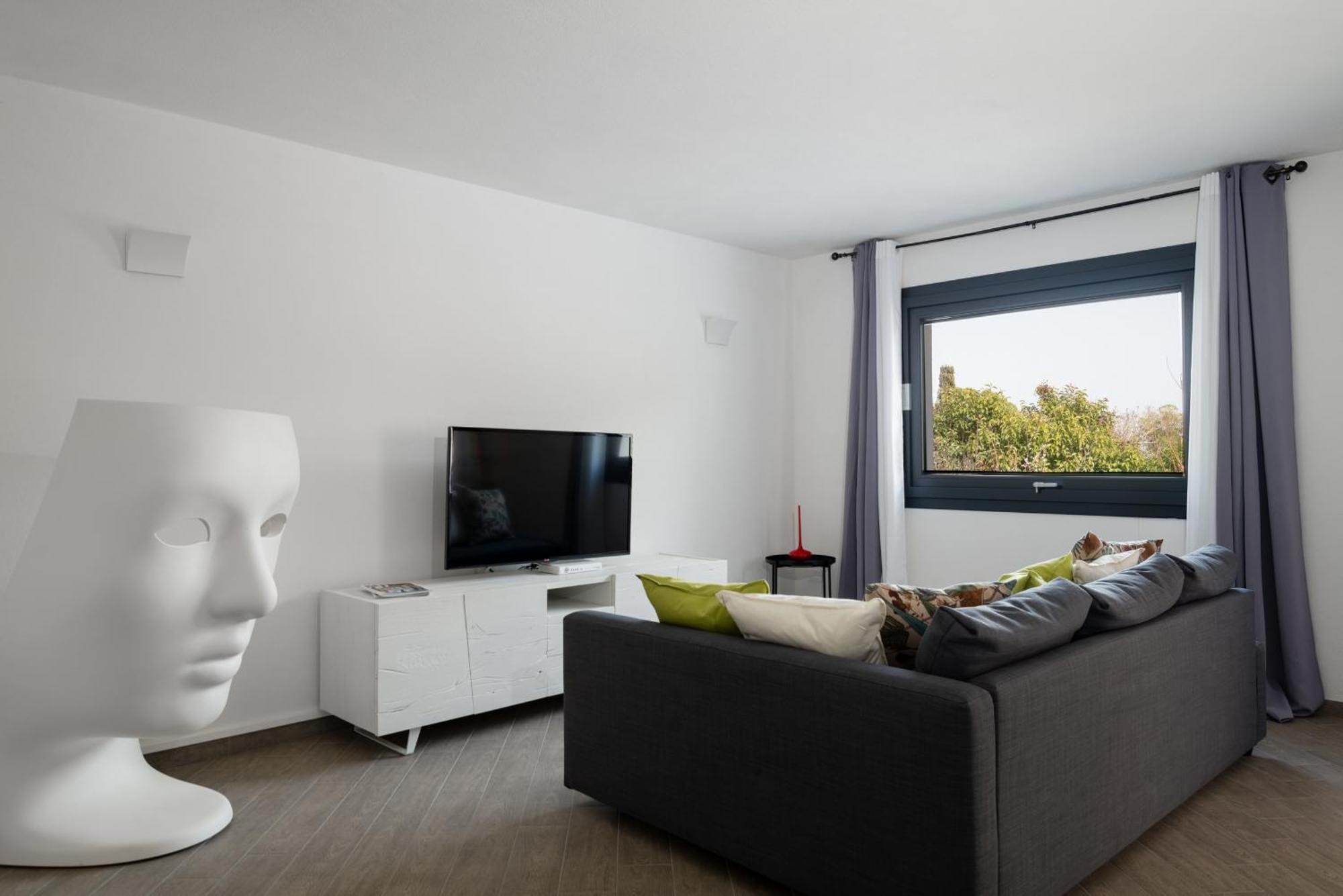 Wlofts 11, 12 & 14 By Klodge Olbia Bagian luar foto