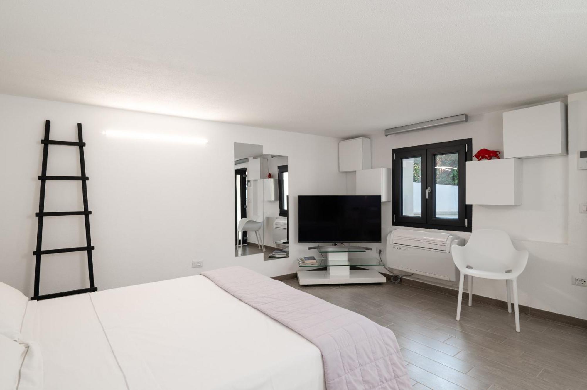 Wlofts 11, 12 & 14 By Klodge Olbia Bagian luar foto